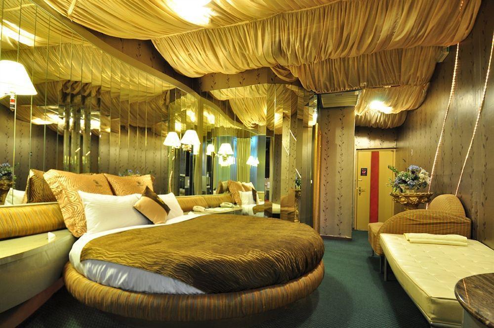 The We Hotel Тайбей Екстер'єр фото